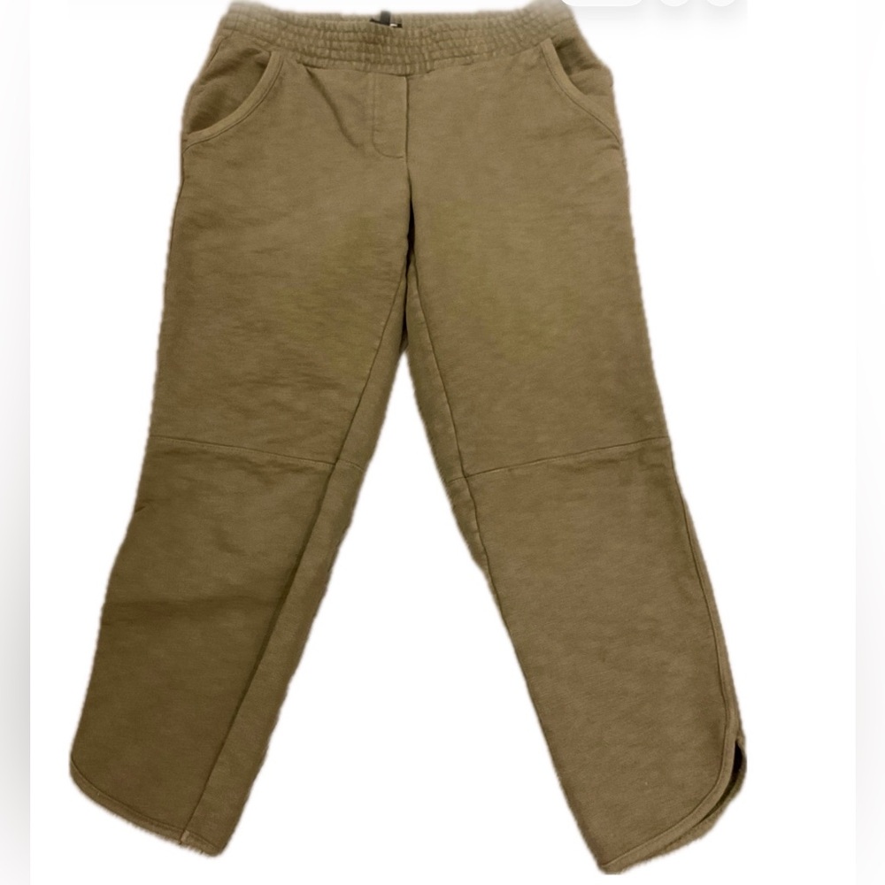 ***Aritzia Wilfred Free** Olive Cropped with curves  Joggers